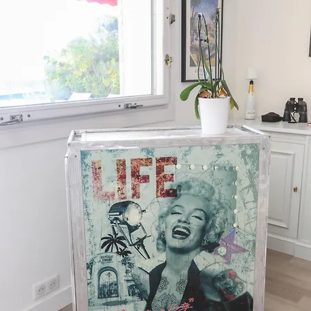 Exception Les Pieds Dans L'eau *