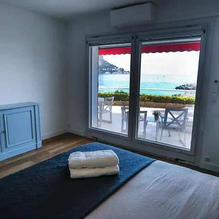 Exception Les Pieds Dans L'eau Apartament