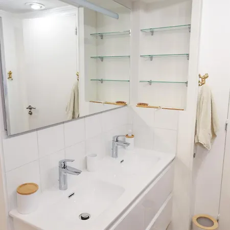 Exception Les Pieds Dans L'eau Apartament *